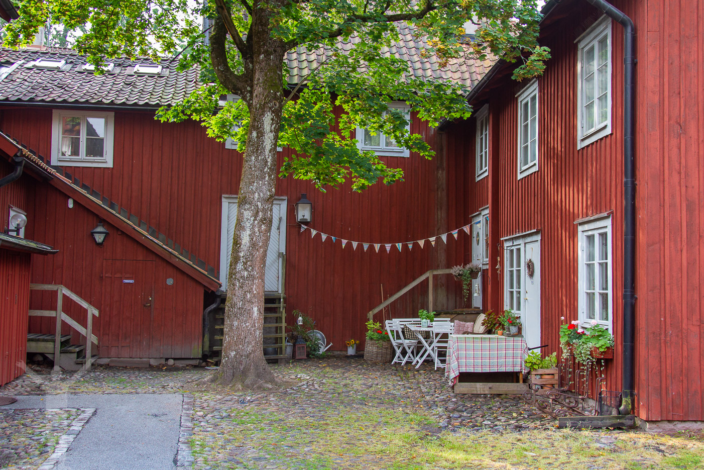 Innergård i det gamla Örebro