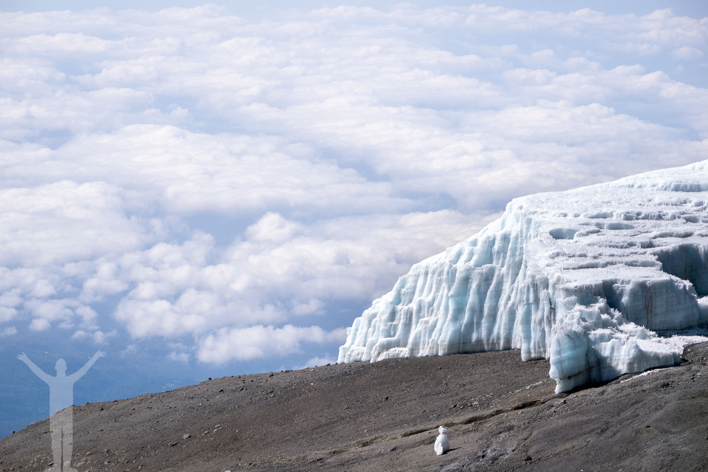 En av flera glaciärer på Kilimanjaros topp